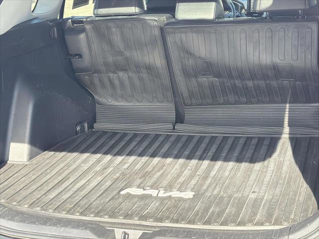 Certified 2022 Toyota RAV4 XLE Premium FWD image 8