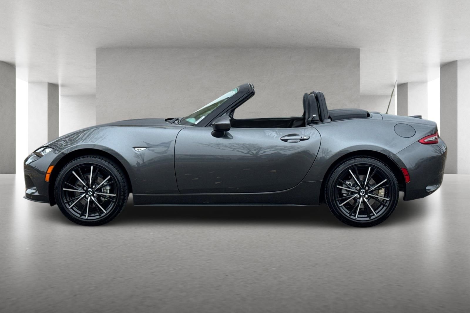 Certified 2025 MAZDA MX-5 Miata Grand Touring w/ Weather Package image 7