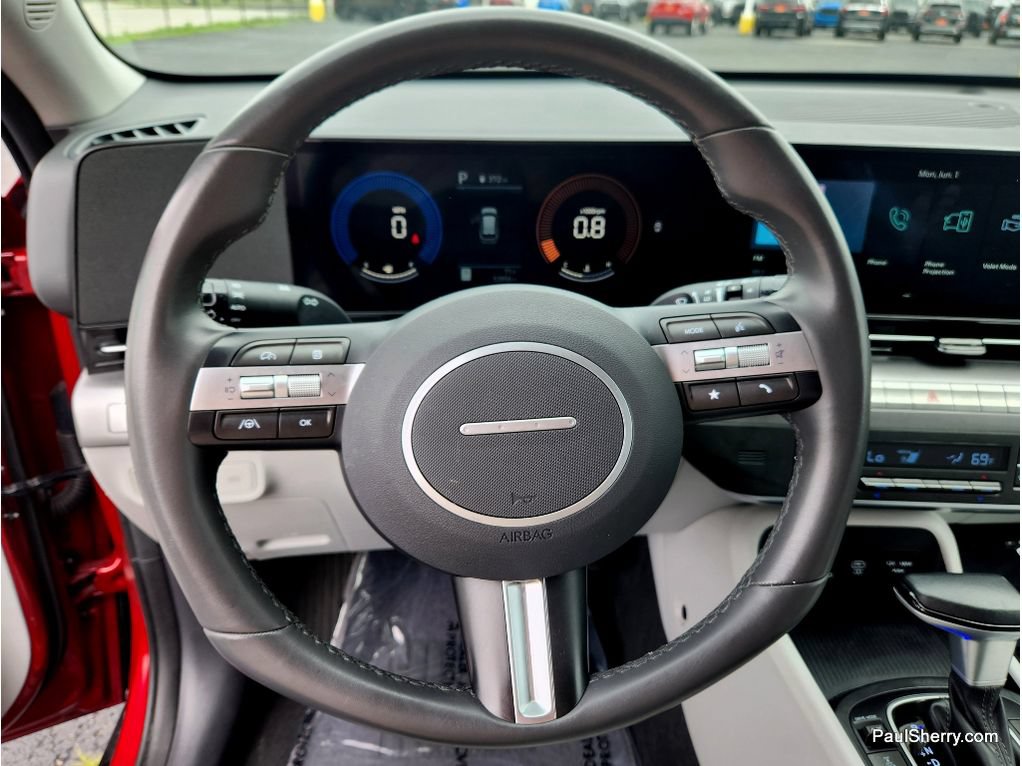 Used 2024 Hyundai Kona SEL AWD/4WD image 24