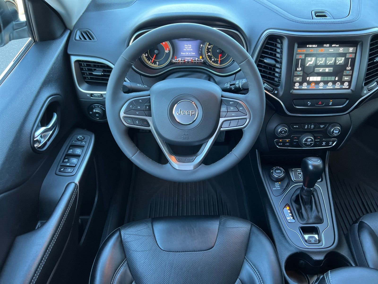 Used 2022 Jeep Cherokee Latitude Lux w/ Sun & Sound Group image 14