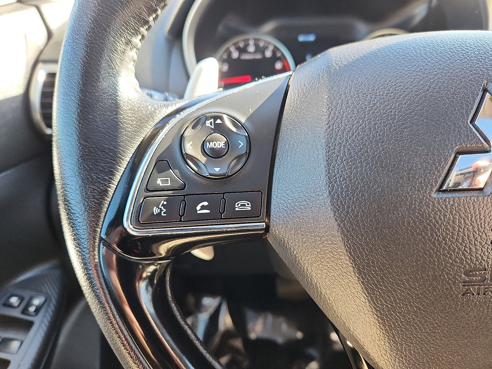 Used 2019 Mitsubishi Eclipse Cross SEL image 22