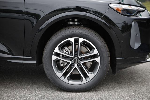 New 2026 Audi Q5 Premium AWD/4WD image 5