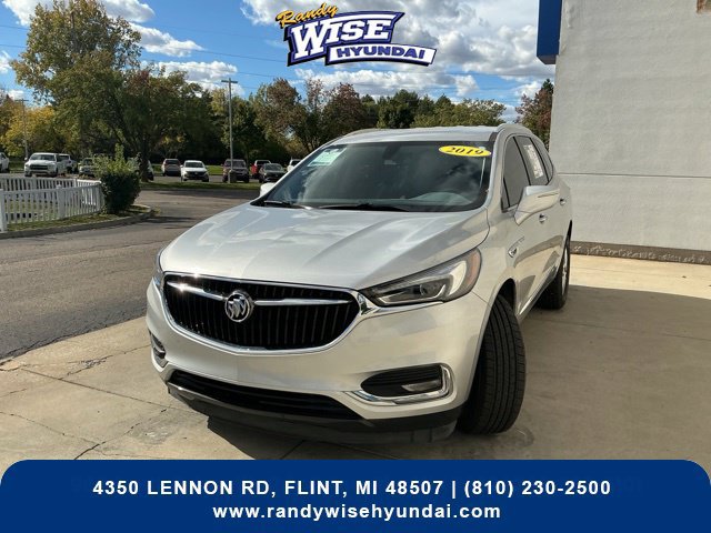 Used 2019 Buick Enclave Essence AWD/4WD image 3