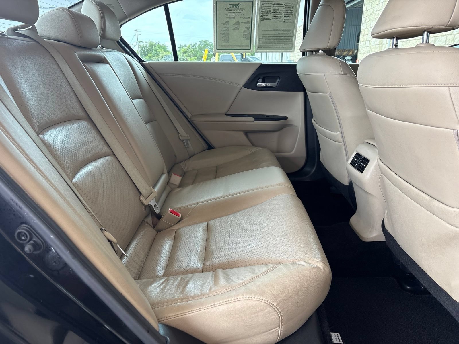 Used 2017 Honda Accord EX-L image 18