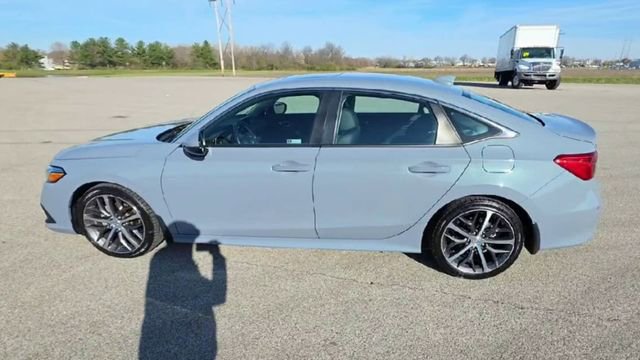 Used 2024 Honda Civic Touring image 7