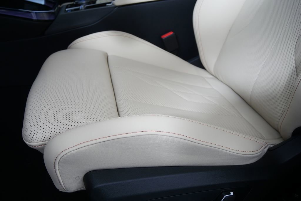 Used 2026 BMW X3 xDrive30 w/ Convenience Package image 9