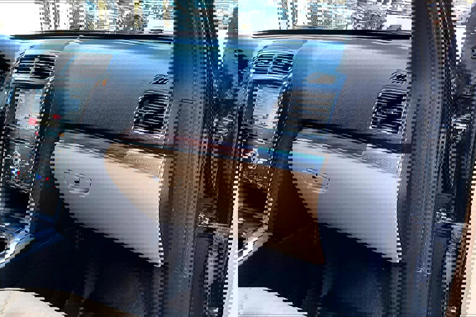 Certified 2017 Ford Explorer Limited image 18