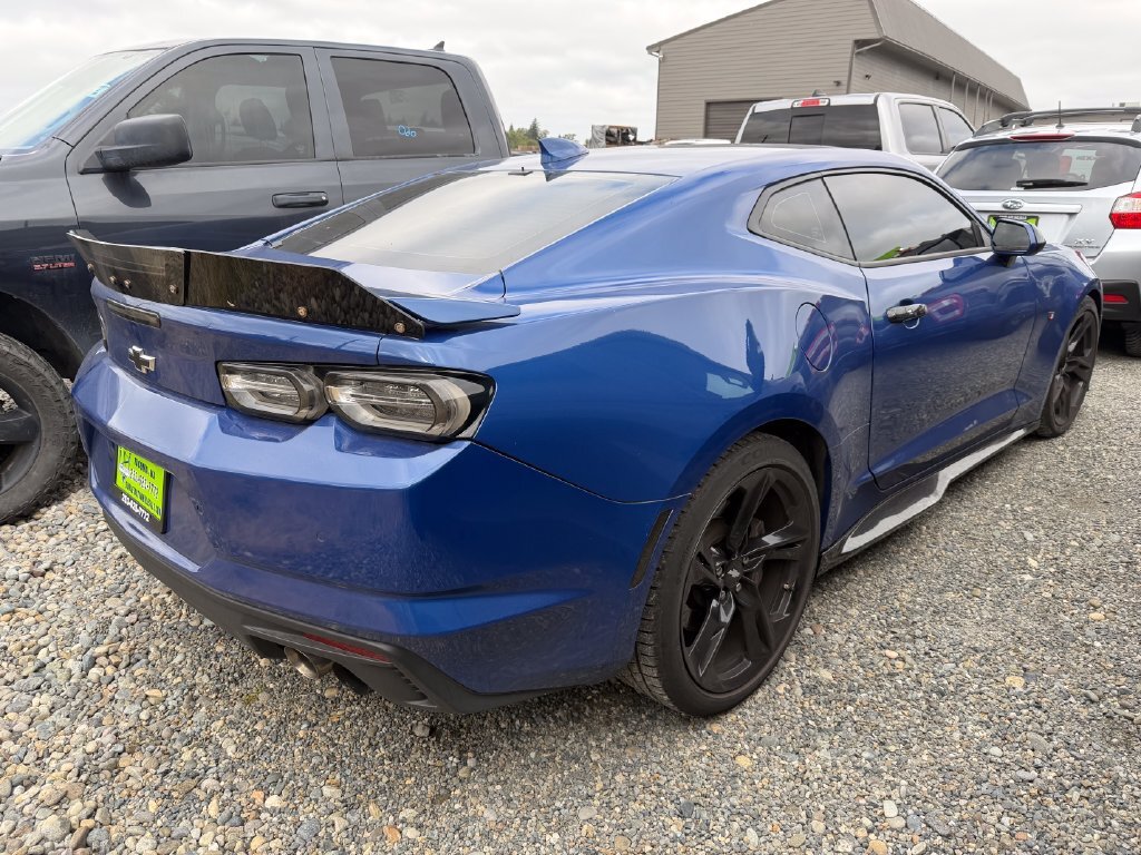 Used 2019 Chevrolet Camaro SS RWD image 2