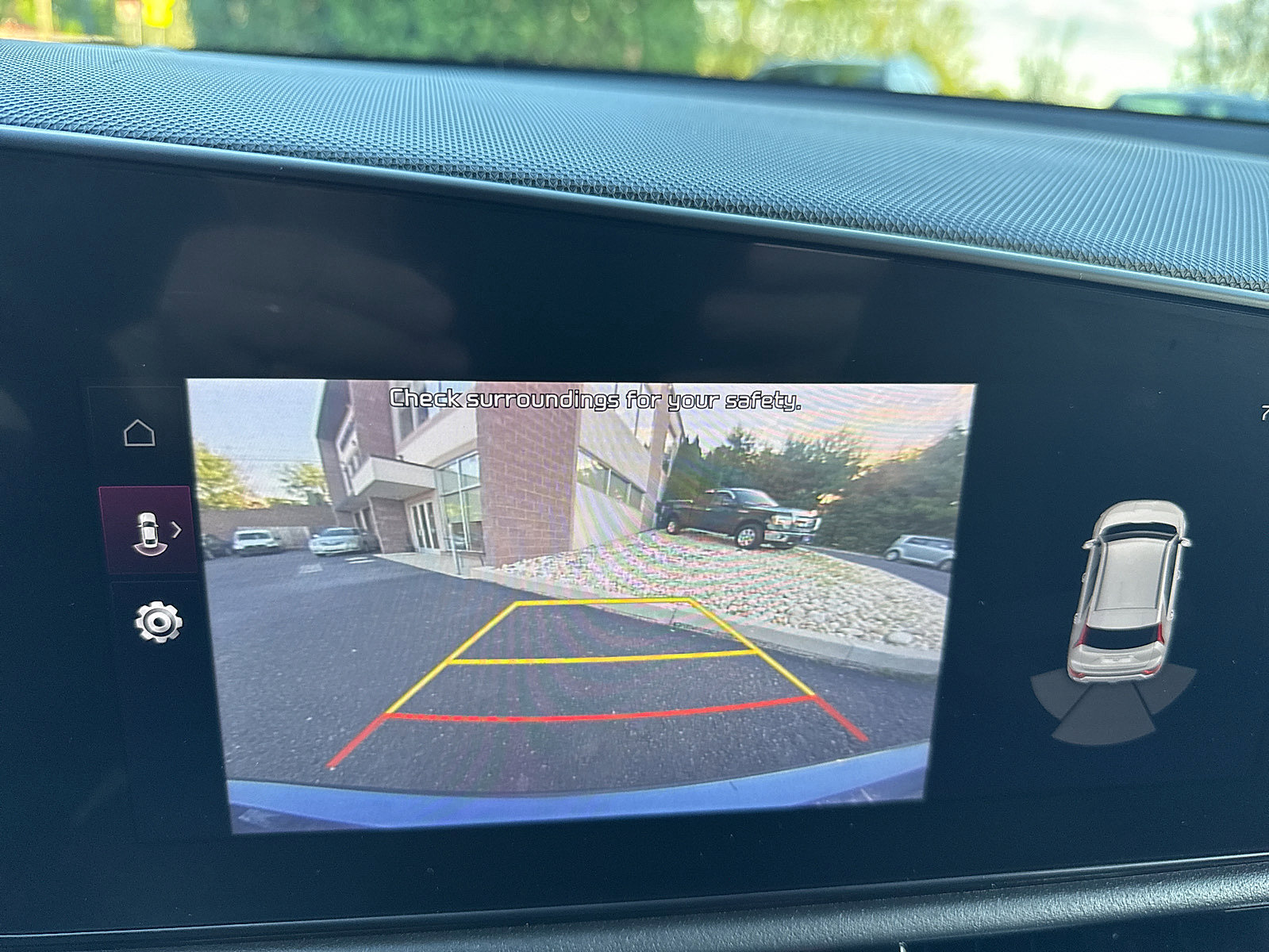 Used 2023 Kia Niro EX Touring FWD image 47
