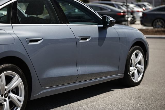 Used 2025 Audi A5 2.0T Premium Plus w/ Premium Plus image 8