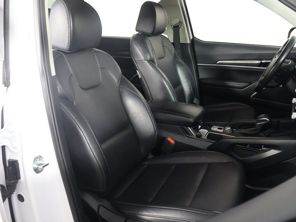 Used 2022 Kia Telluride LX image 28