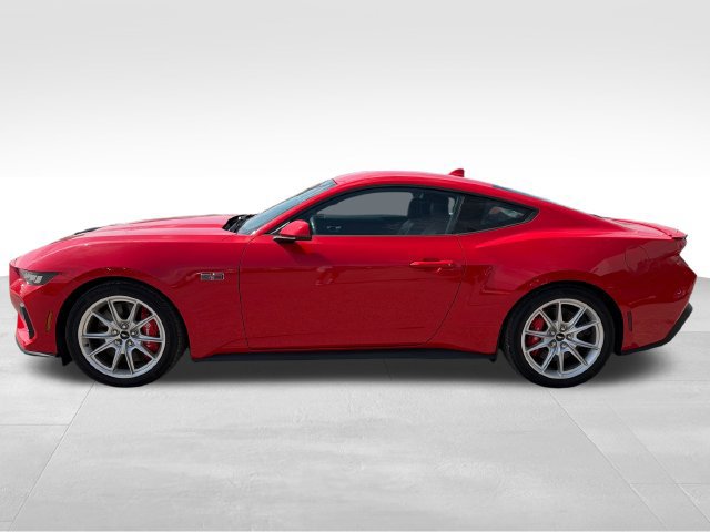 Used 2025 Ford Mustang GT Premium RWD image 11