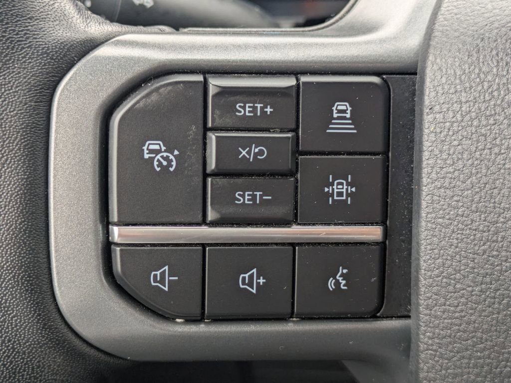 Used 2022 Ford F150 Lariat w/ Equipment Group 502A High image 28