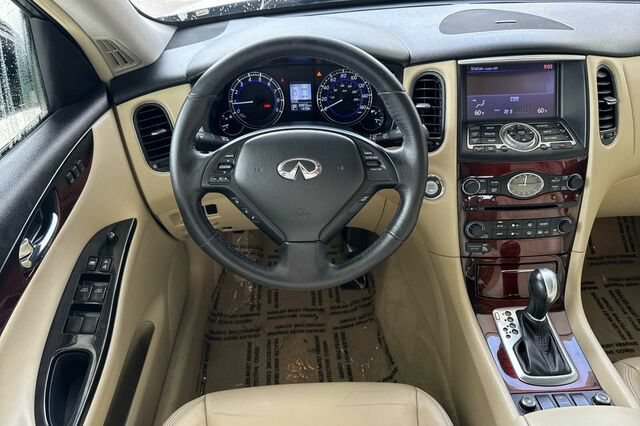 Used 2016 INFINITI QX50 AWD w/ Premium Plus Package image 14