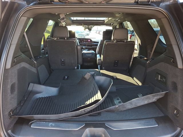 Used 2021 Cadillac Escalade Sport w/ Driver Assist Tech Package image 31