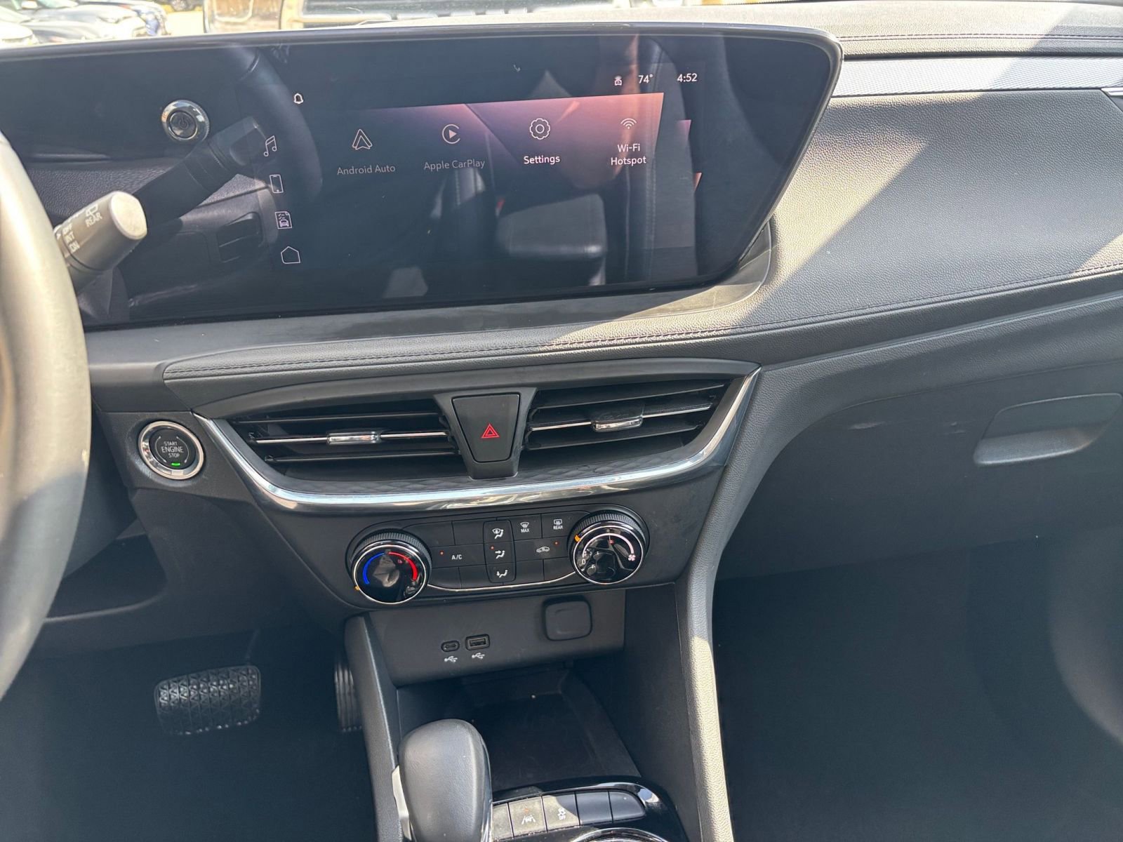 Used 2025 Buick Encore GX Preferred FWD image 17