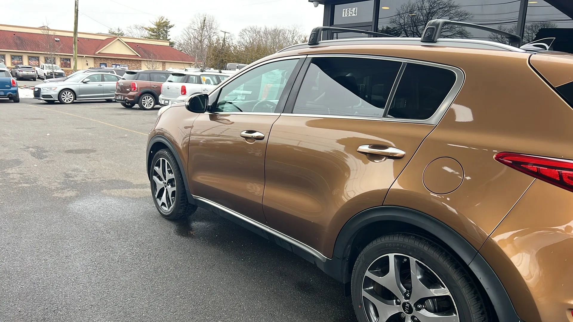 Used 2017 Kia Sportage SX image 4