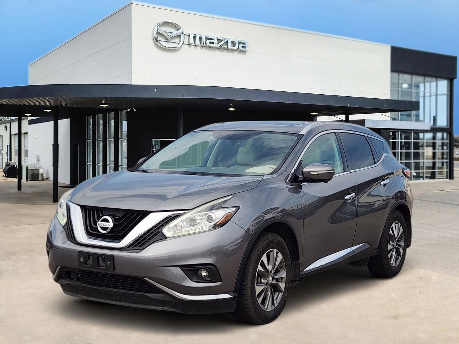Used 2015 Nissan Murano SL w/ SL Technology Package FWD image 2