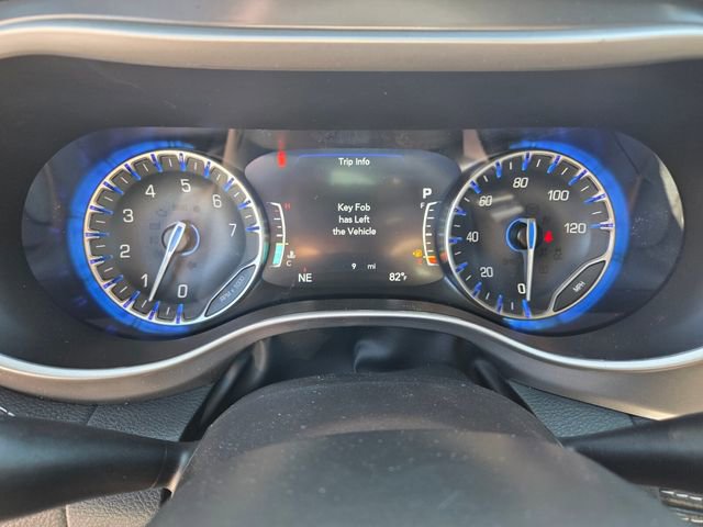 New 2026 Chrysler Pacifica Select FWD image 31