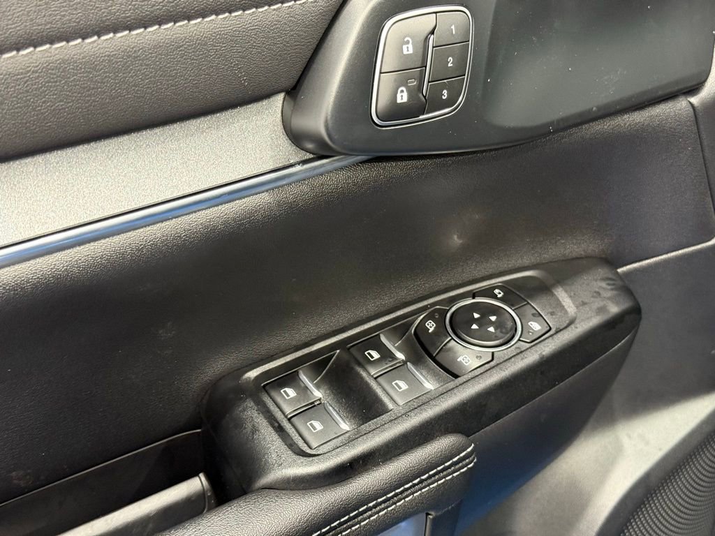 New 2025 Ford Ranger Lariat w/ FX4 Off-Road Package image 16