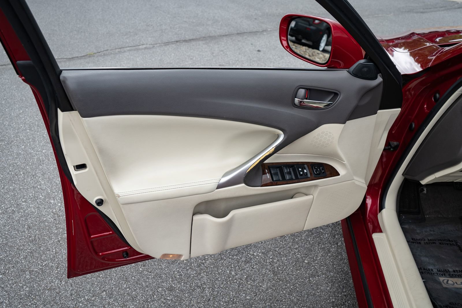 Used 2012 Lexus IS 250 w/ Premium Pkg Value Edition RWD image 16