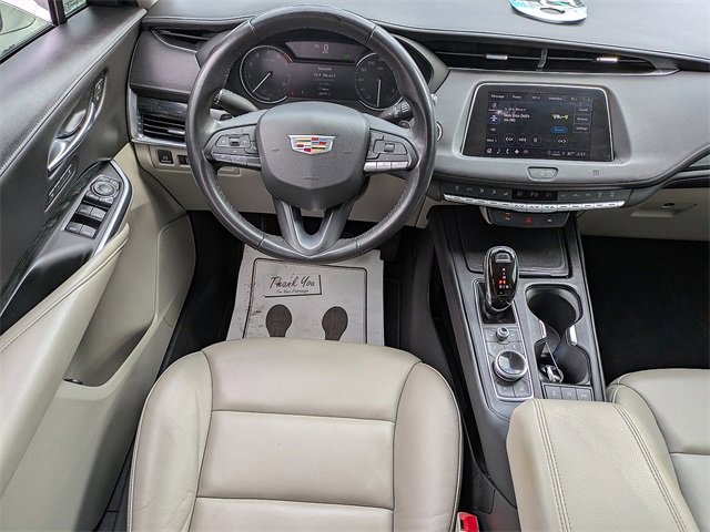 Used 2021 Cadillac XT4 Premium Luxury w/ Driver Awareness Package image 17