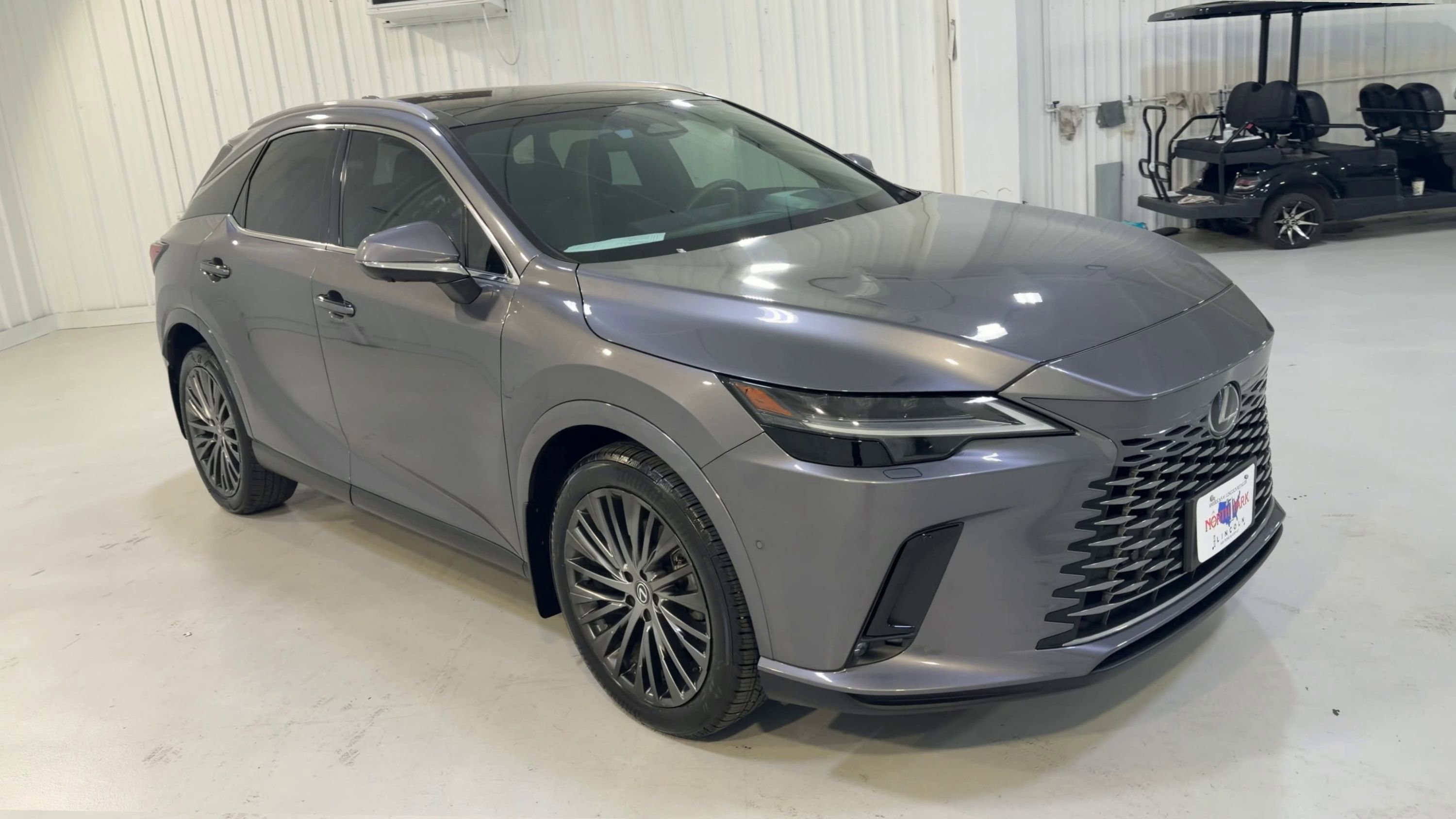 Used 2023 Lexus RX 350 FWD w/ Accessory Package image 3