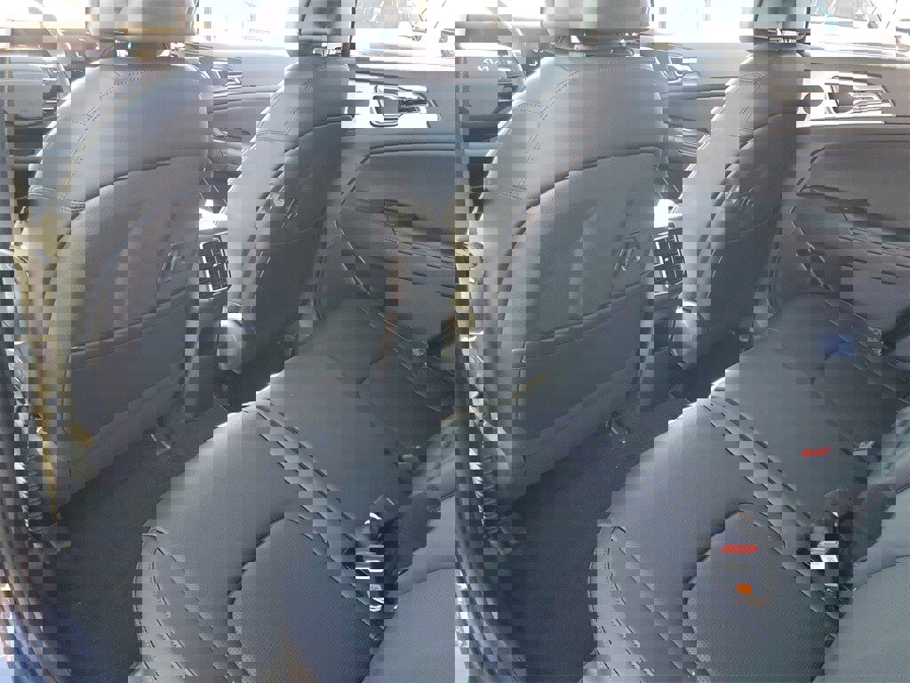 New 2026 Kia Sportage EX image 22