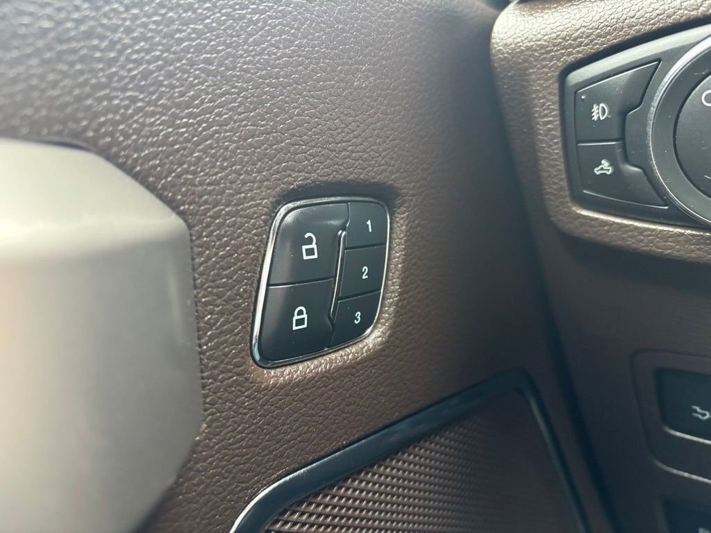 Used 2017 Ford F250 King Ranch w/ King Ranch Ultimate Package image 36