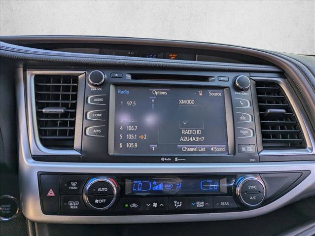Used 2015 Toyota Highlander XLE image 15