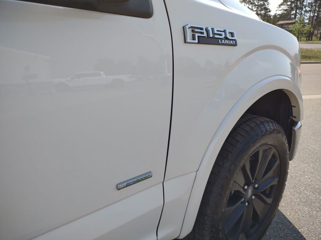 Used 2015 Ford F150 Lariat w/ Equipment Group 502A Luxury AWD/4WD image 35