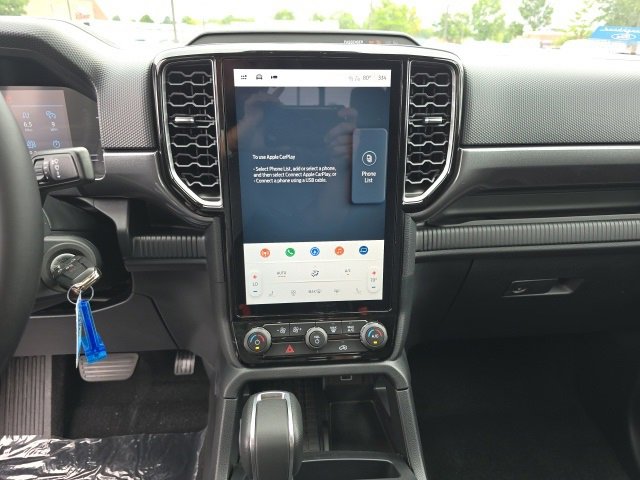 New 2025 Ford Ranger XLT w/ Equipment Group 301A High image 19