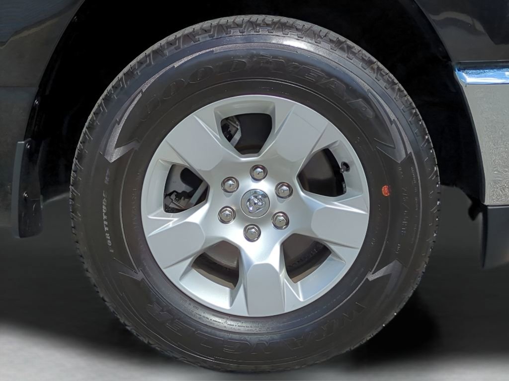 Used 2024 RAM 1500 Big Horn image 11