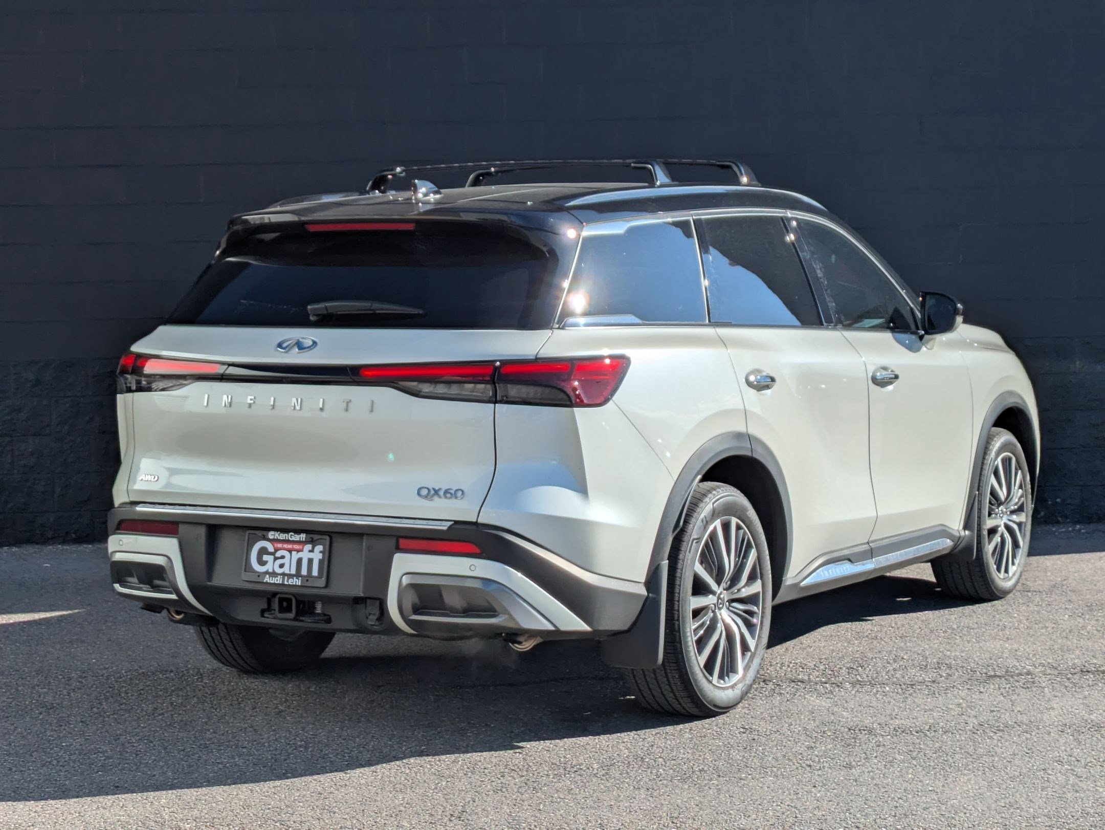 Used 2025 INFINITI QX60 Autograph w/ Cargo Package image 5