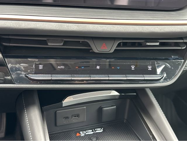 New 2026 Buick Envision Sport Touring image 21