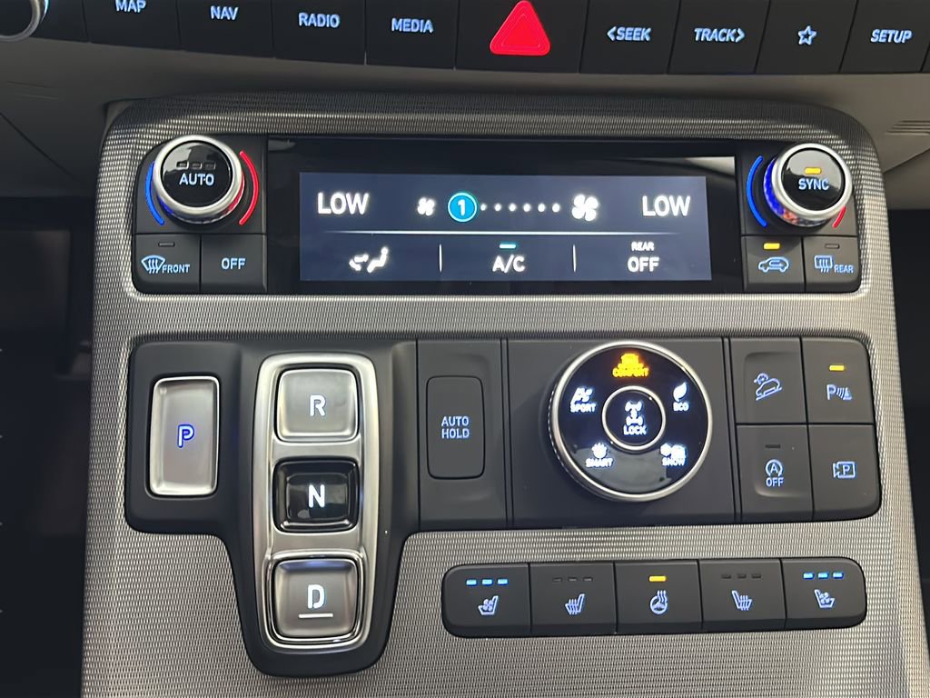 Used 2024 Hyundai Palisade Calligraphy image 33