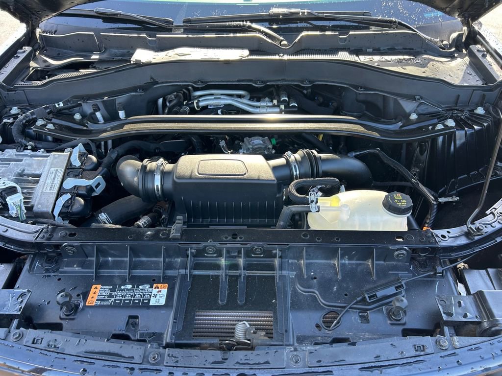Used 2025 Ford Explorer ST AWD/4WD image 30