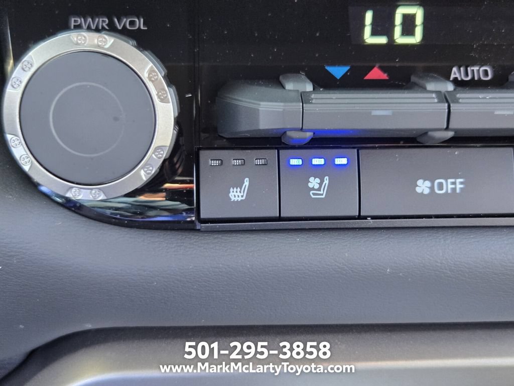 New 2026 Toyota Tundra Platinum AWD/4WD image 18