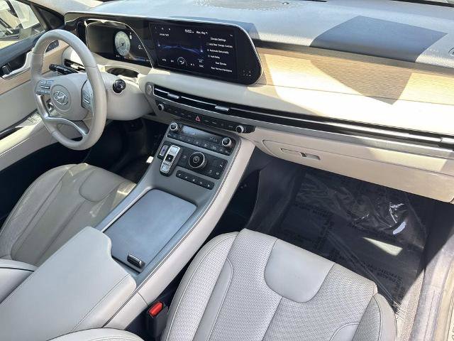 Used 2023 Hyundai Palisade Limited w/ Cargo Package FWD image 30