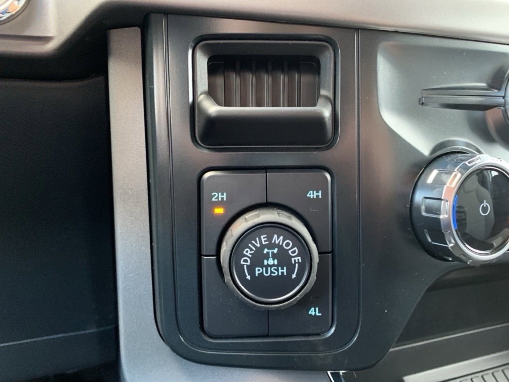 New 2025 Ford F150 XLT w/ Equipment Group 302A MID image 37