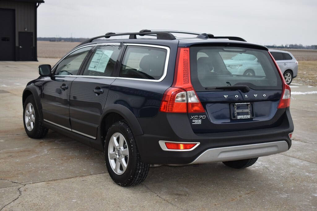 Used 2013 Volvo XC70 3.2 image 5