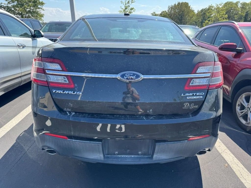 Used 2014 Ford Taurus Limited FWD image 3