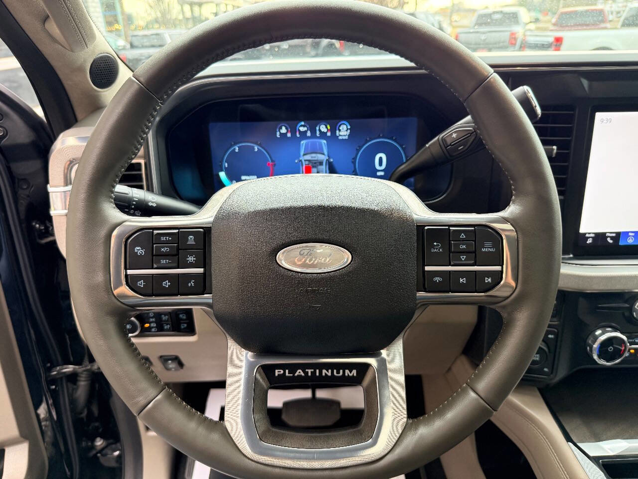 Used 2025 Ford F450 Platinum w/ Platinum Plus Package image 26