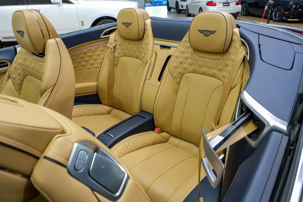 Used 2021 Bentley Continental GT AWD/4WD image 37