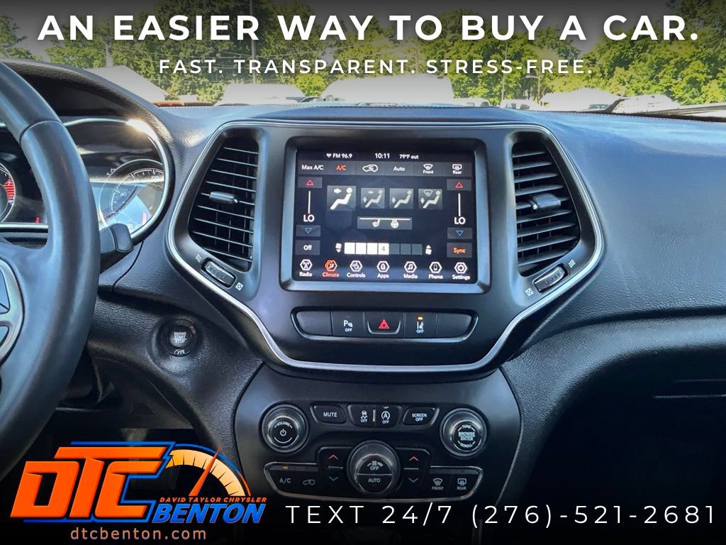 Used 2021 Jeep Cherokee Latitude Lux w/ Comfort/Convenience Group AWD/4WD image 16