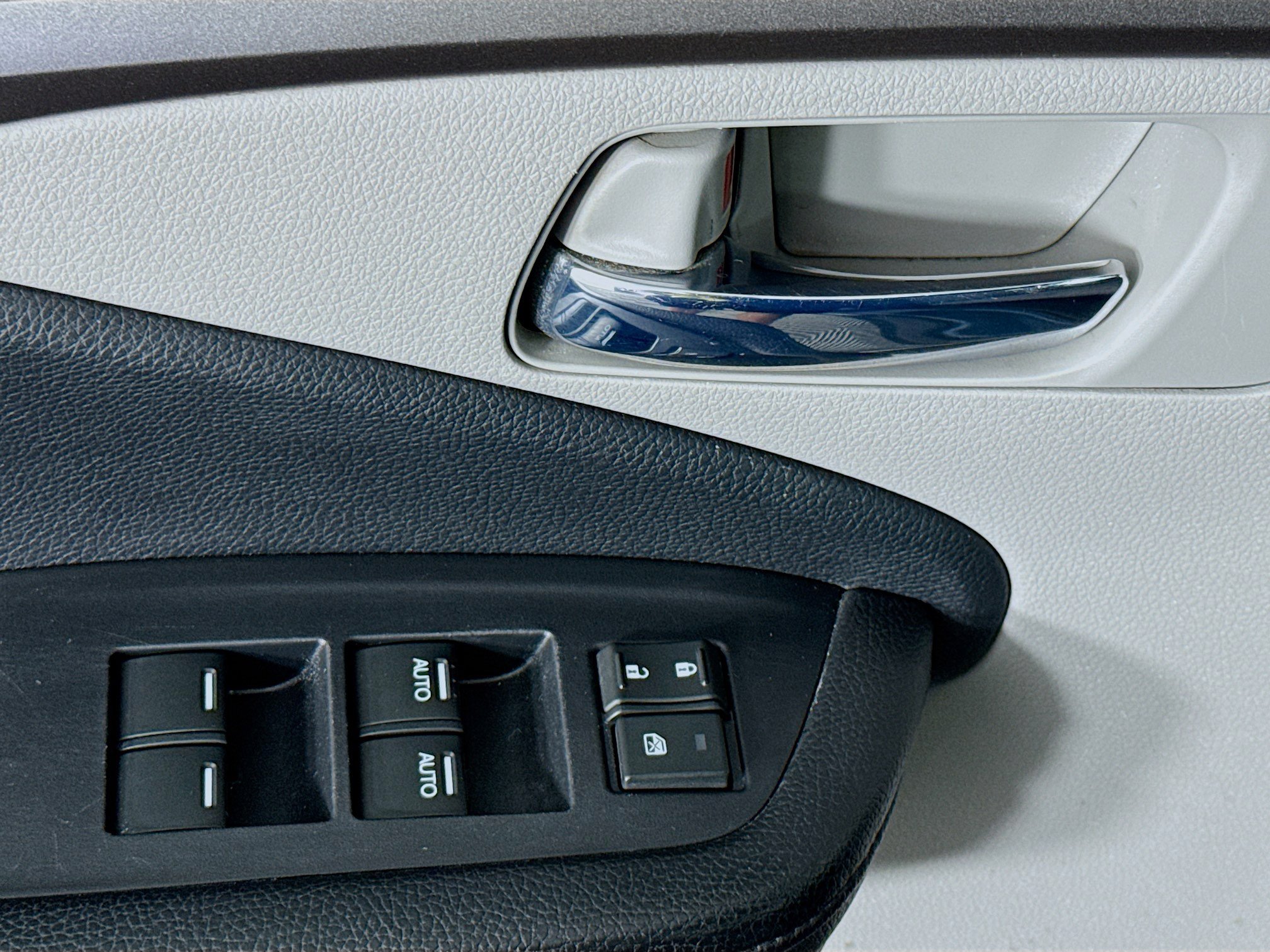 Used 2019 Honda Pilot EX image 22