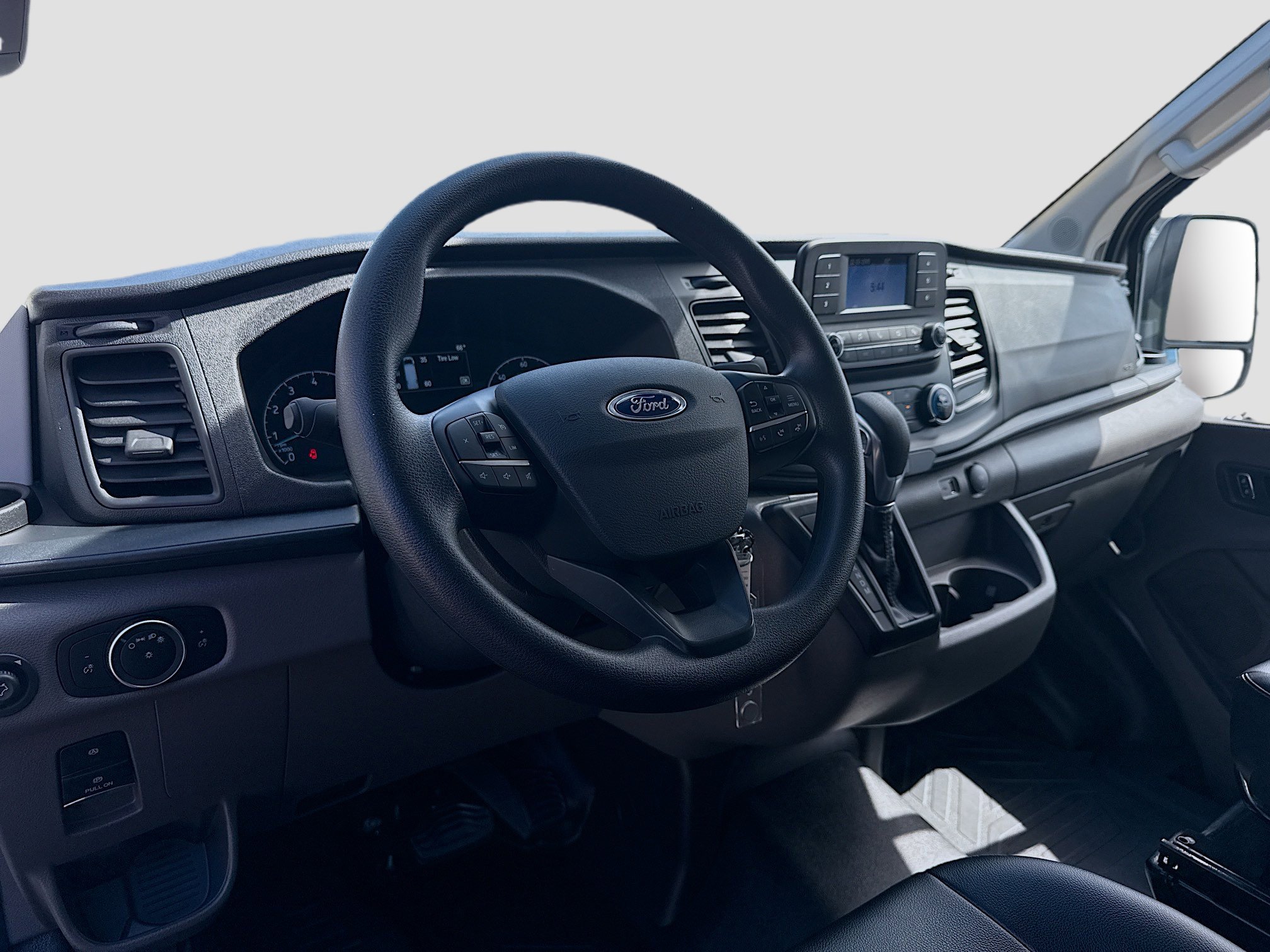 Used 2024 Ford Transit 150 Base image 9