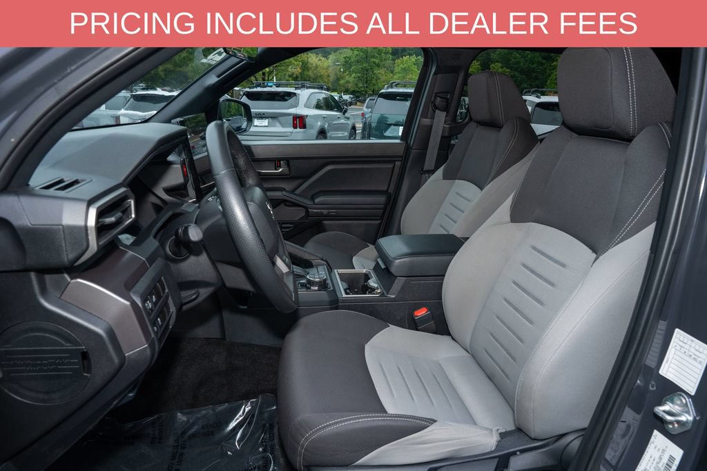 Certified 2025 Toyota Tacoma TRD Off-Road AWD/4WD image 9