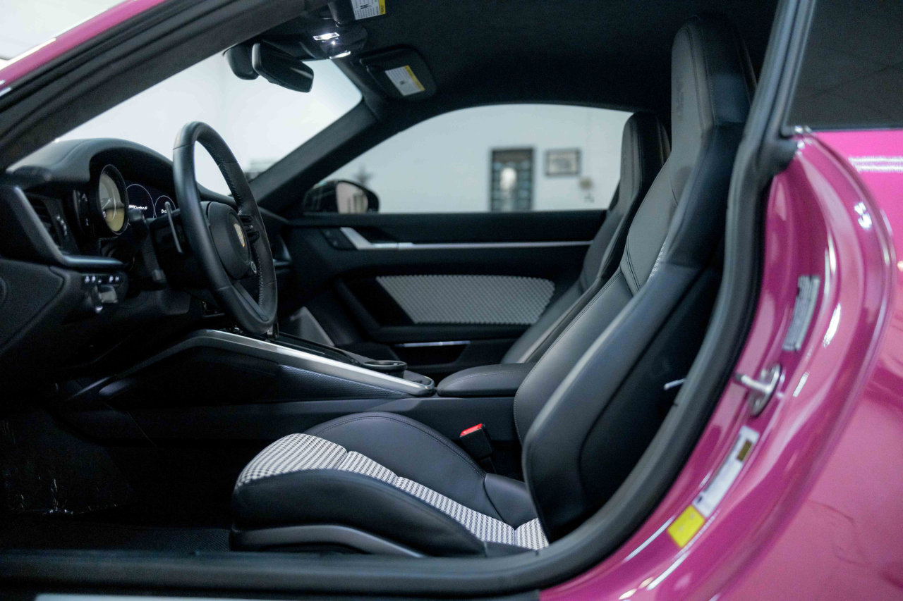 Used 2024 Porsche 911 Turbo image 43