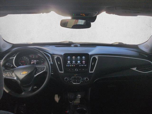 Used 2024 Chevrolet Malibu LT image 17